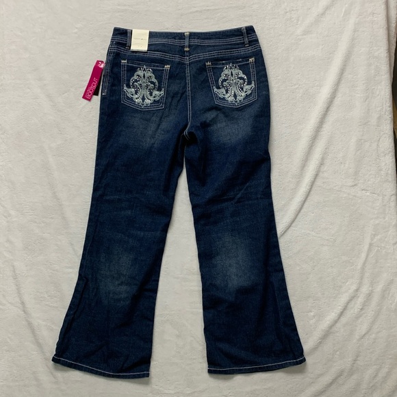 Fashion Bug Denim - Fashion Bug blue jeans petite 16 flare leg boot cut bling new